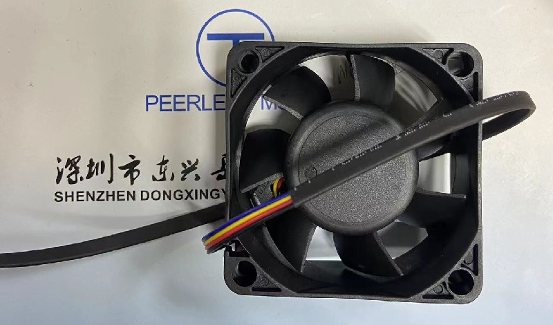 散熱風(fēng)扇藍色線是什么功能？